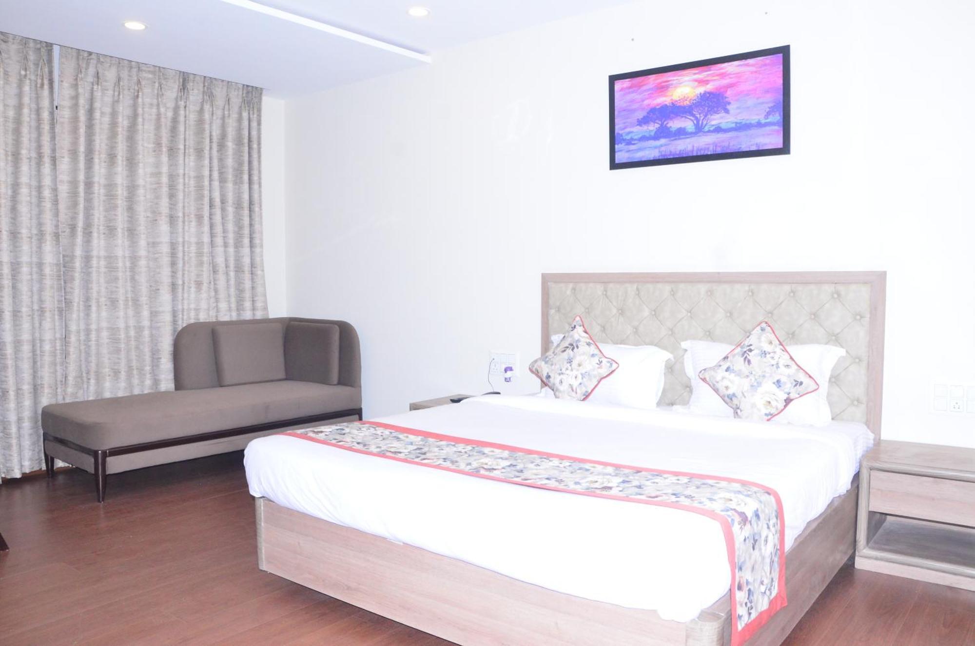 Hotel Nand Residency Ghāzīpur Kültér fotó