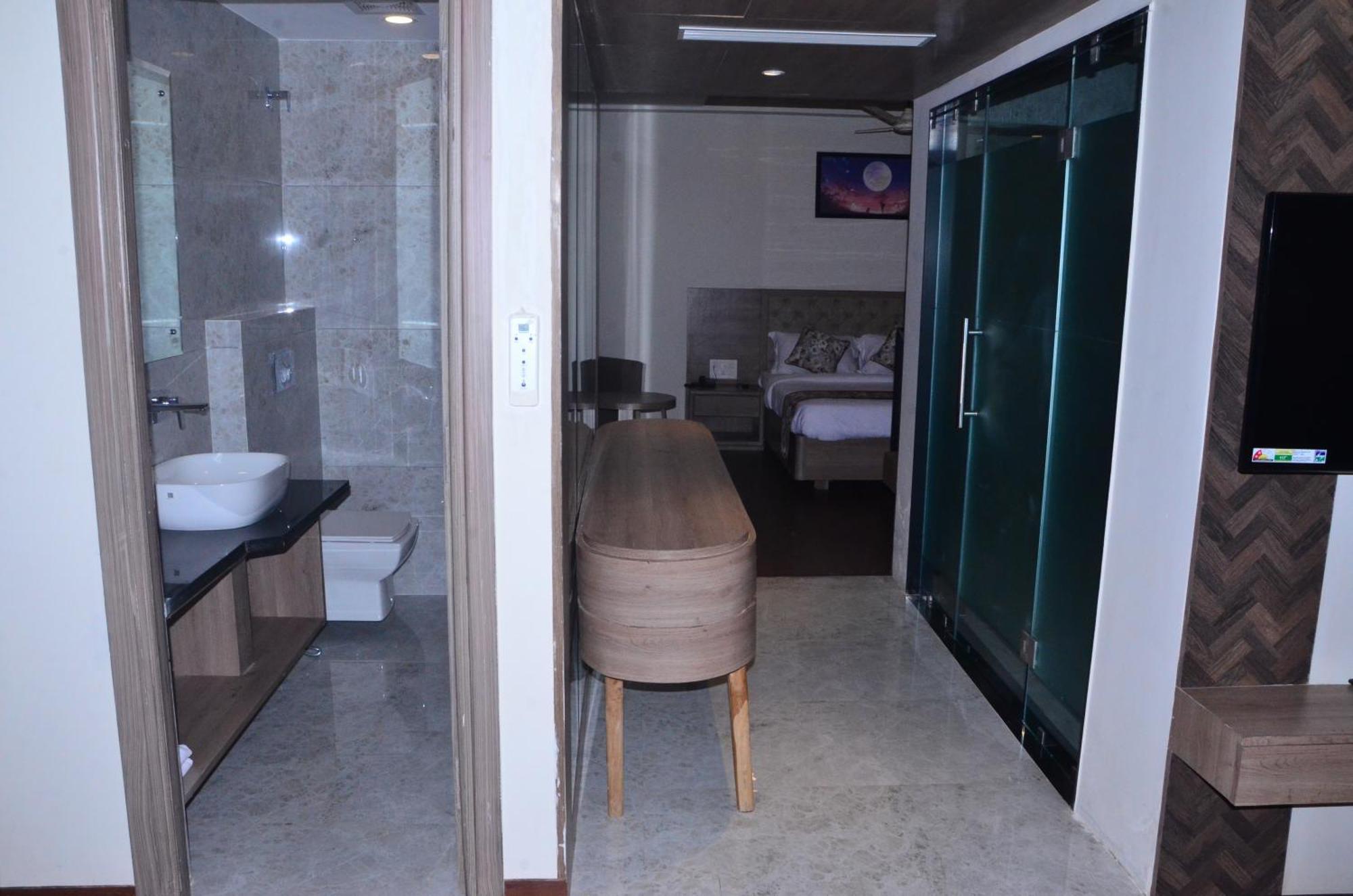Hotel Nand Residency Ghāzīpur Kültér fotó